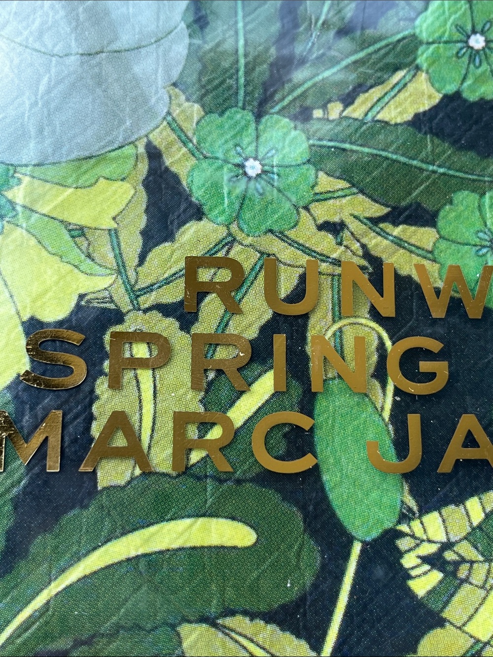 Marc Jacobs Runway Spring 2020 Clutch Zip Pouch - Picture 15 of 16